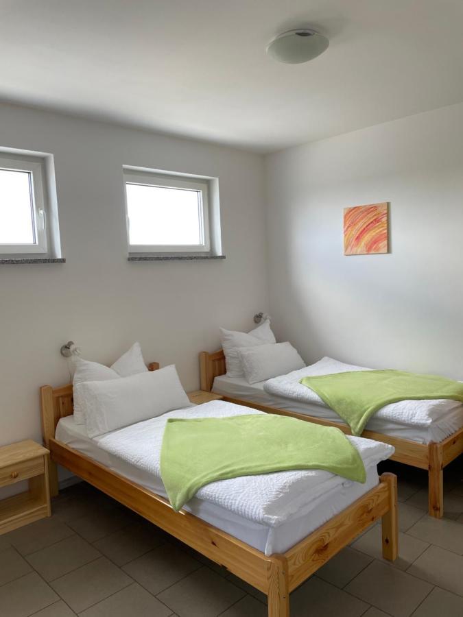 Twt Motel Triptis Экстерьер фото